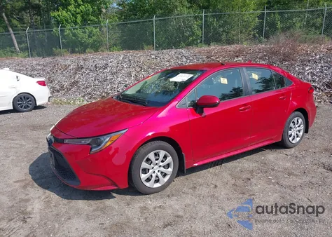 2020 Toyota Corolla Le z USA, uszkodzony, nr VIN JTDEPRAEXLJ087520